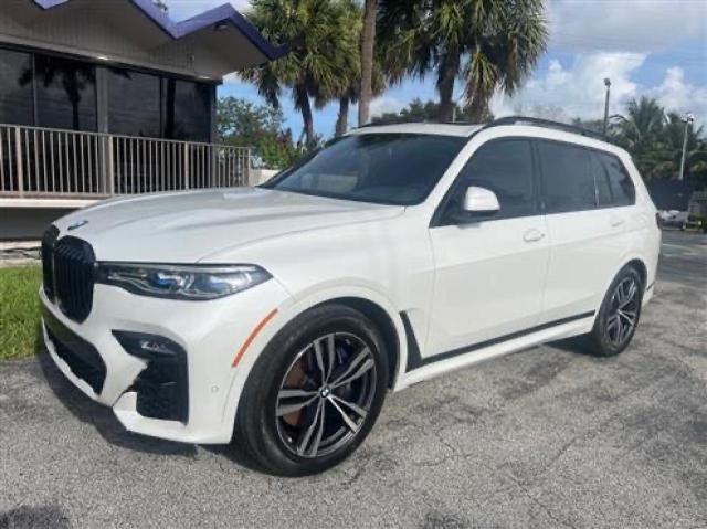  BMW X7 2021 Biały