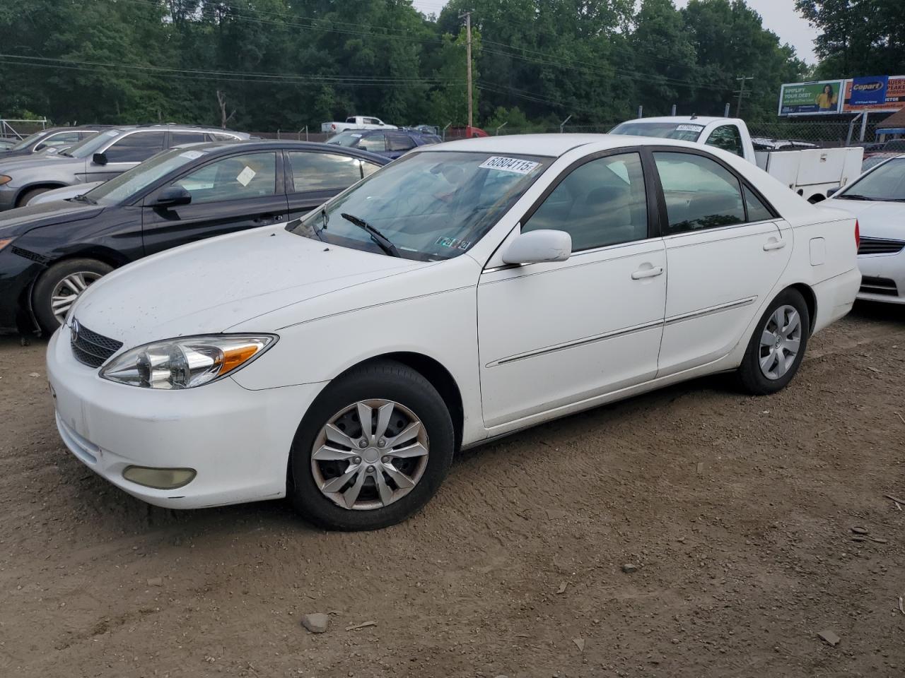 2004 Toyota Camry Le for Sale in Baltimore, MD - Minor Dent/Scratches