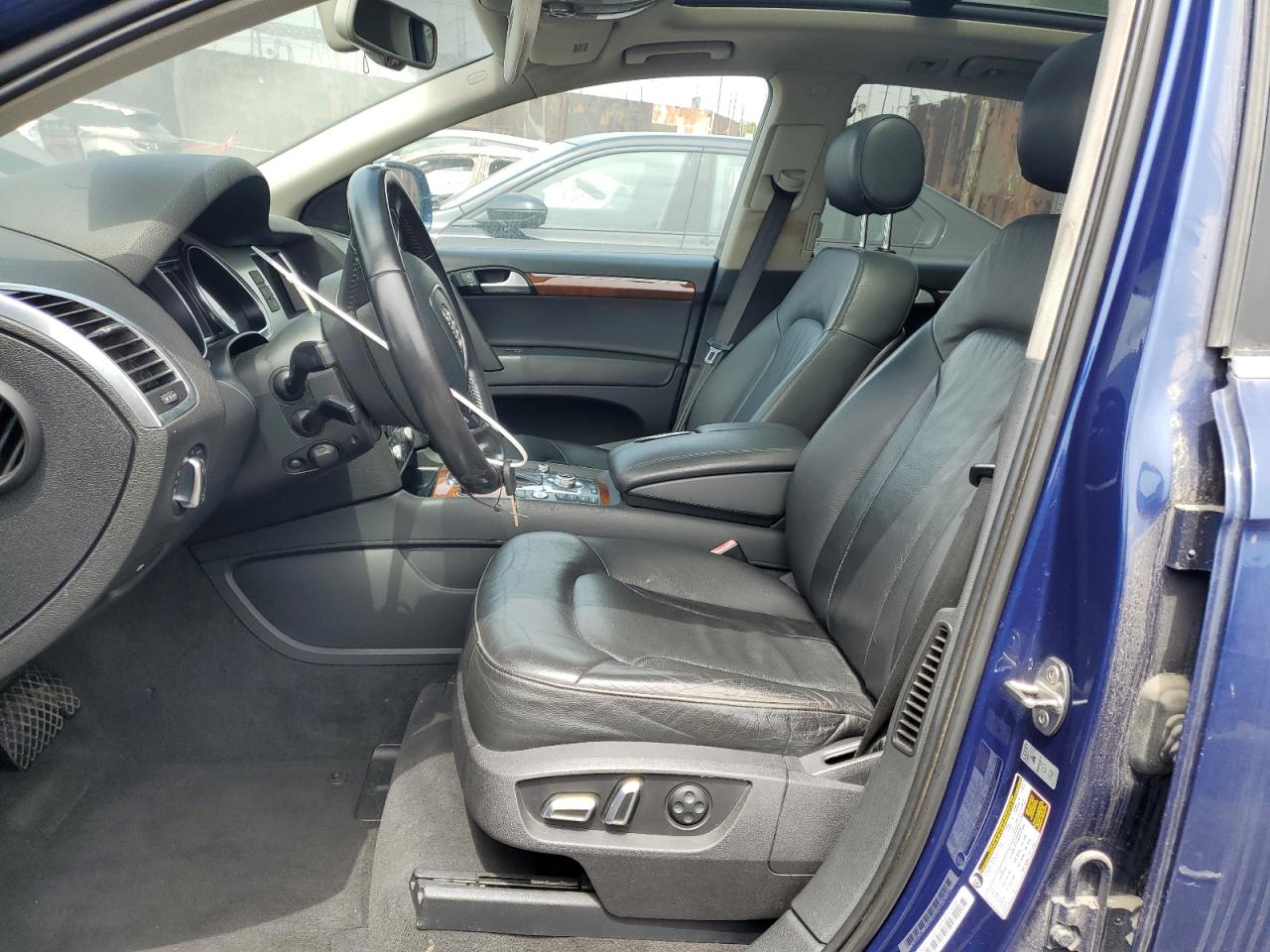 2014 Audi Q7 Premium Plus VIN: WA1LGAFE2ED010914 Lot: 59791355