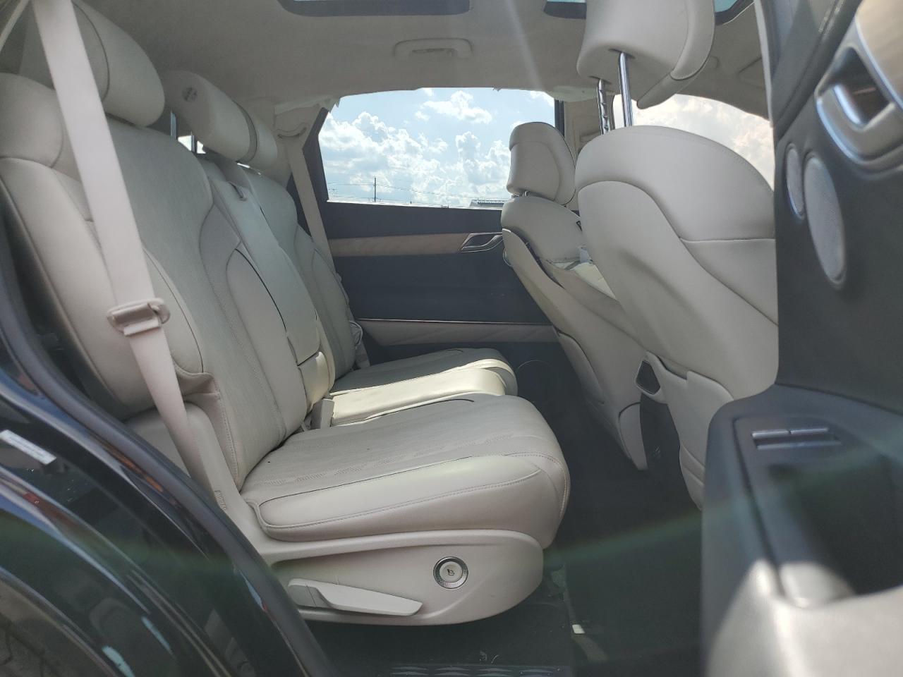2022 Genesis Gv80 Base VIN: KMUHBDSB0NU076883 Lot: 61379365