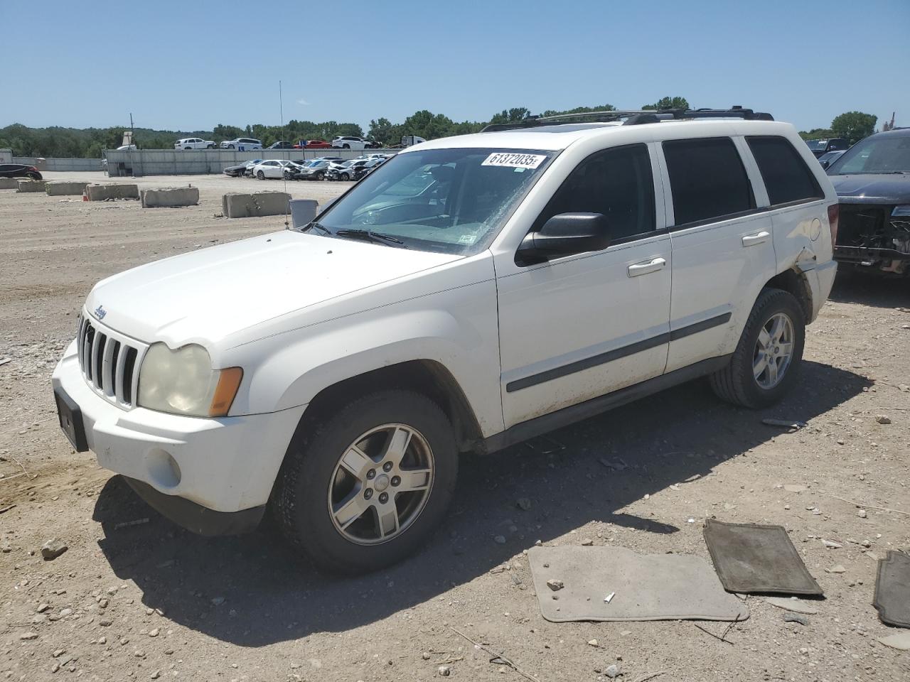 2007 Jeep Grand Cherokee Laredo for Sale in Kansas City, KS - Side