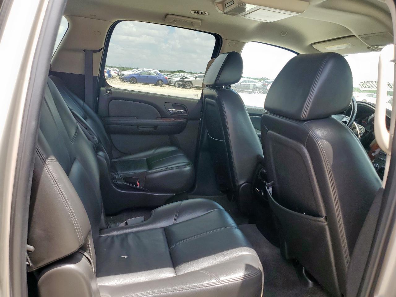 2008 Chevrolet Suburban C1500 Ls VIN: 3GNFC16048G166504 Lot: 61897725