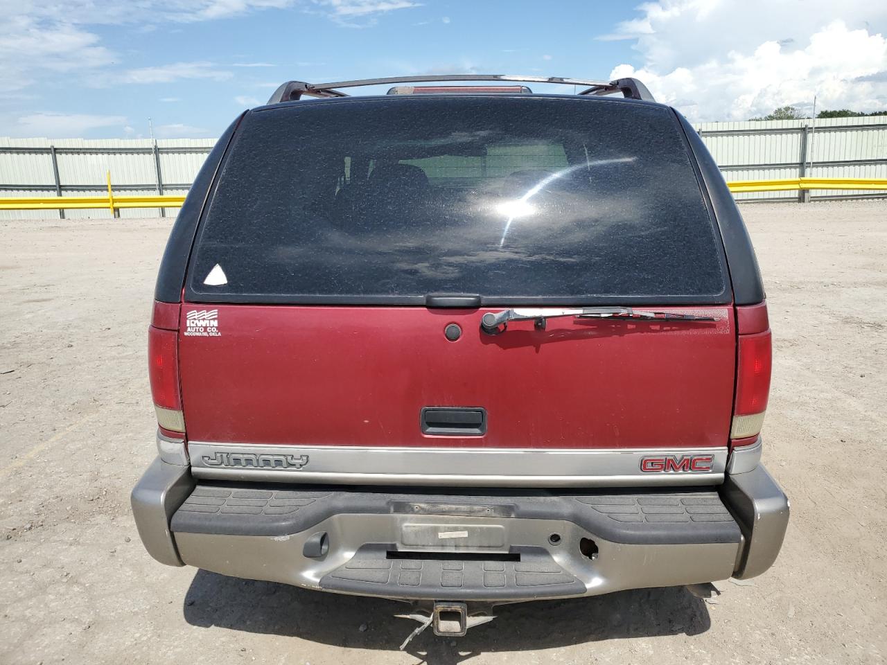 2000 GMC Jimmy / Envoy VIN: 1GKDT13W8Y2261623 Lot: 62545295