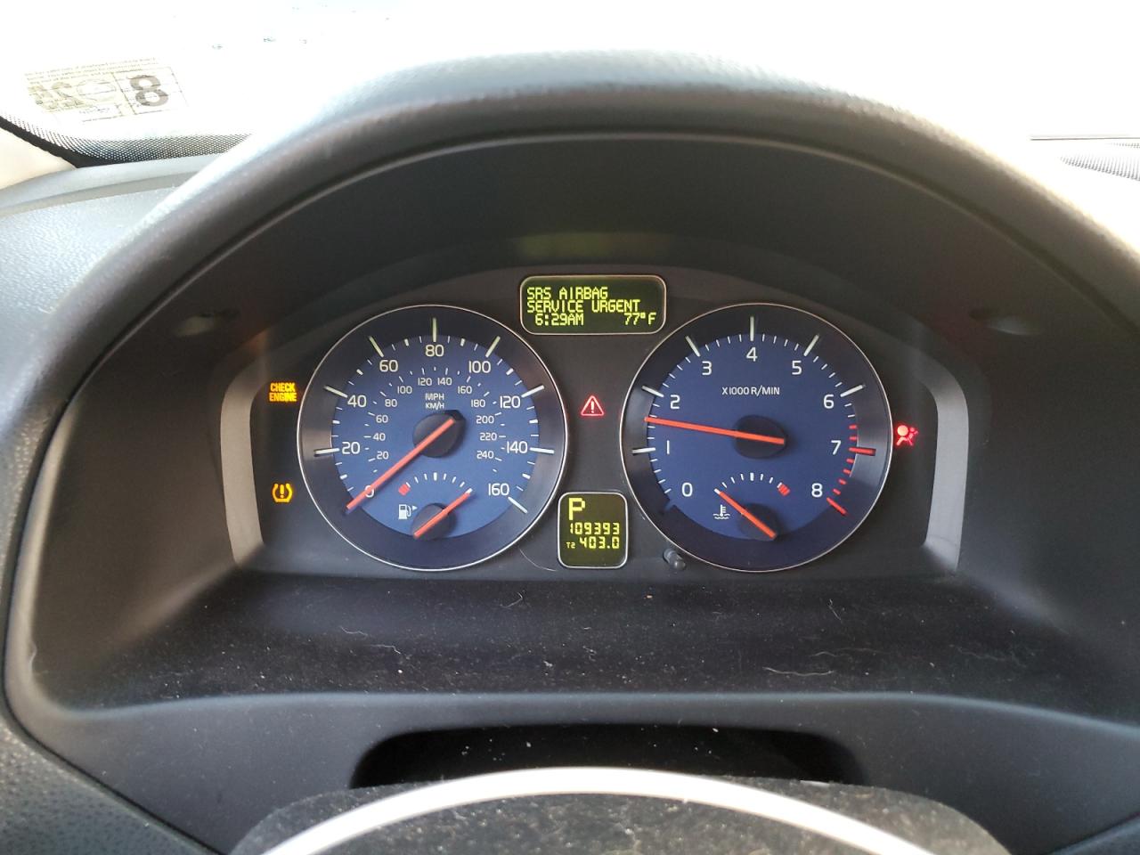 2011 Volvo V50 T5 VIN: YV1672MWXB2605080 Lot: 61869645