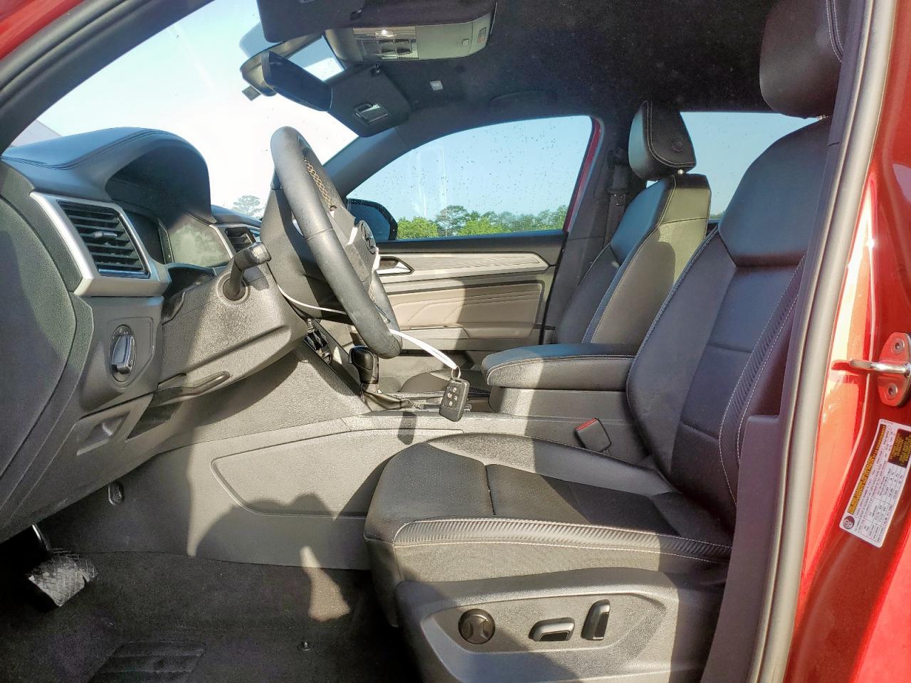 1v2wc2ca0pc218951 1V2WC2CA0PC218951 2023 Volkswagen Atlas Cross Sport Se