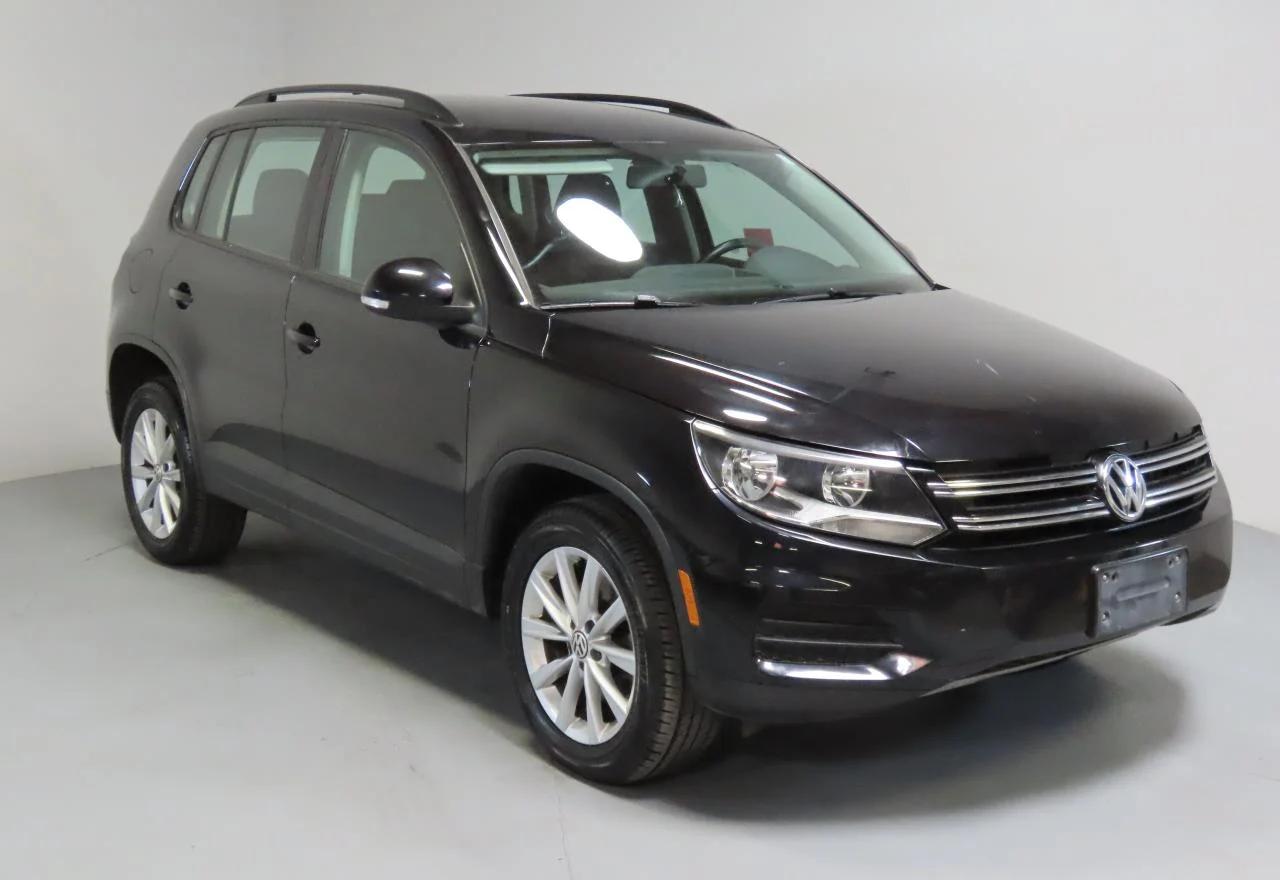 2018 Volkswagen Tiguan Limited for Sale in Van Nuys, CA - All Over