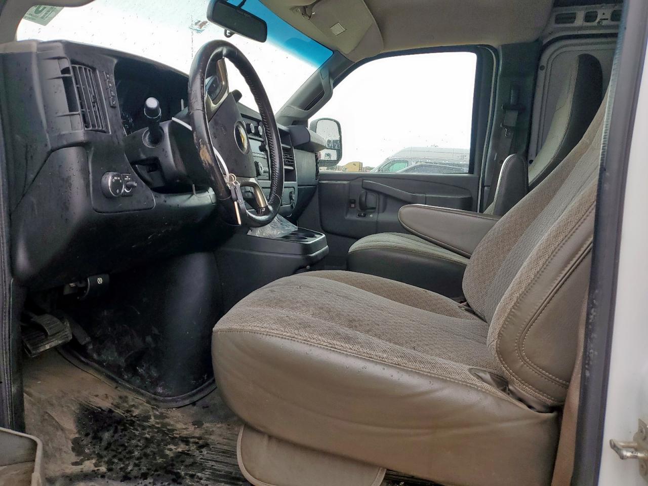 2017 Chevrolet Express G3500 VIN: 1GCZGHFG3H1147649 Lot: 54234555