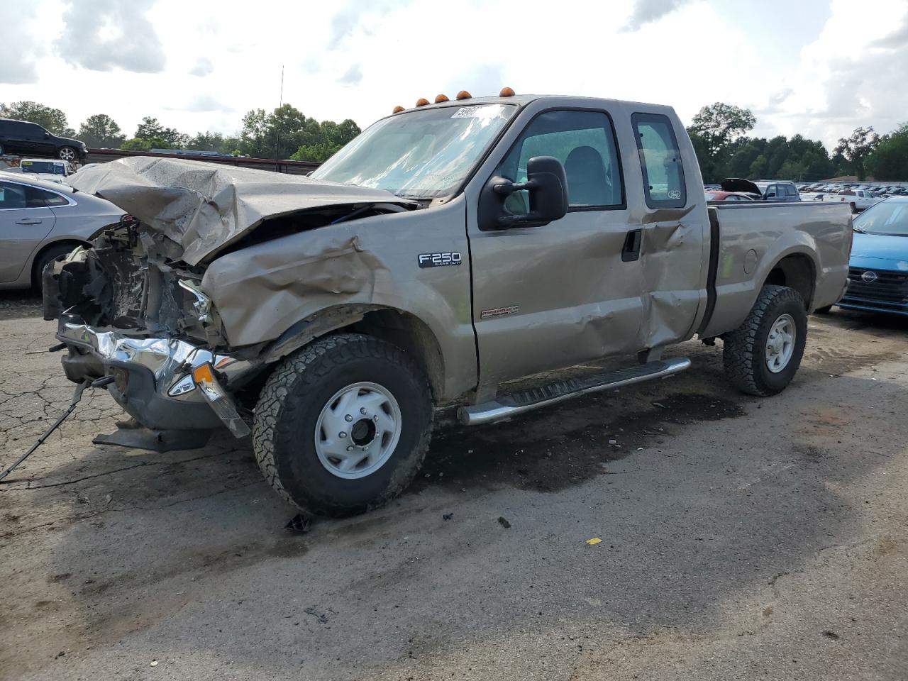 Florence, MS에서 판매 중인 2003 Ford F250 Super Duty   - Front End