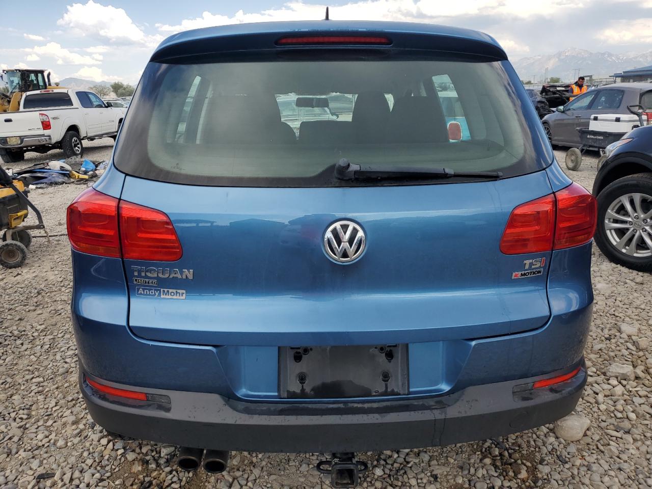 2017 Volkswagen Tiguan S VIN: WVGBV7AX4HK051186 Lot: 62704145