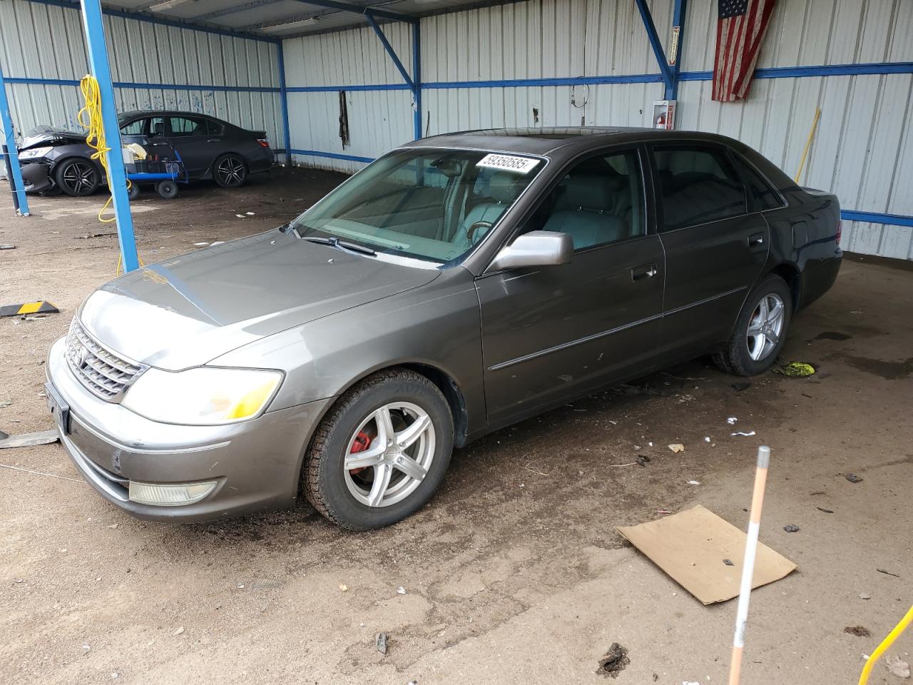 2003 Toyota Avalon Xl for Sale in Colorado Springs, CO - Side