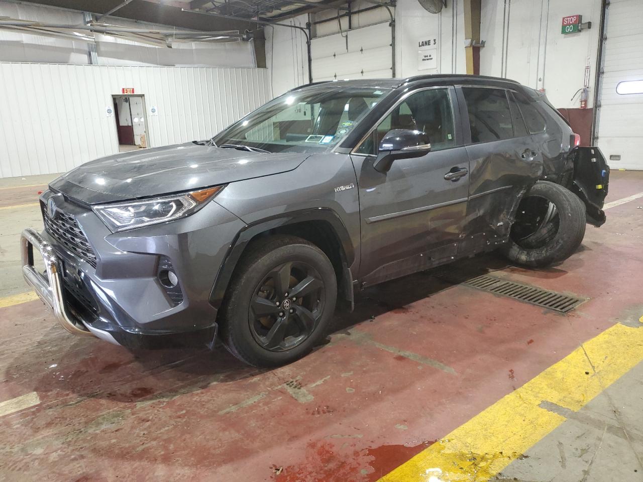 2021 Toyota Rav4 Xse იყიდება Marlboro-ში, NY - Rear End