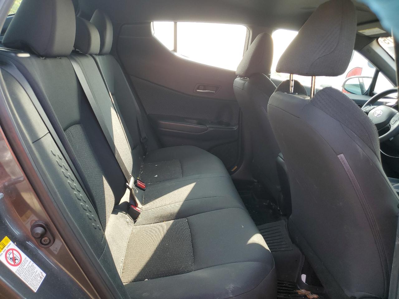 NMTKHMBX4KR091419 TOYOTA C-HR 2019