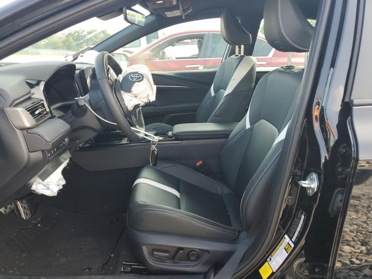 4T1DAACKXSU010978 TOYOTA CAMRY 2025