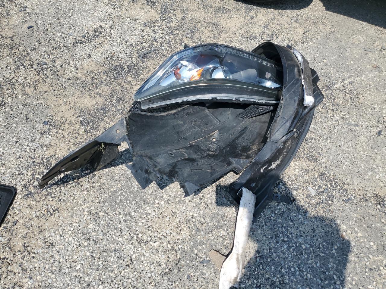 2015 Honda Accord Exl VIN: 1HGCR2F84FA272843 Lot: 61009575