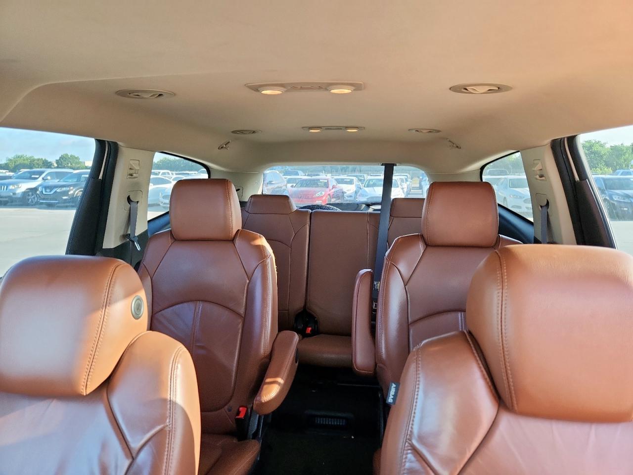 CHEVROLET TRAVERSE 2015 VIN 1GNKRHKD9FJ274871 photo 10
