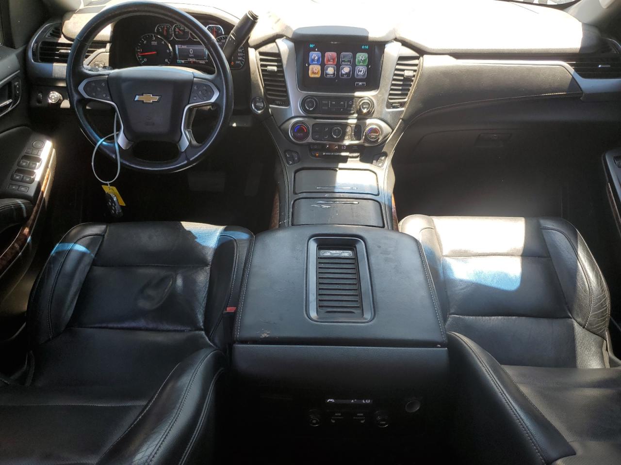 2017 Chevrolet Suburban K1500 Premier VIN: 1GNSKJKC7HR207645 Lot: 62054395