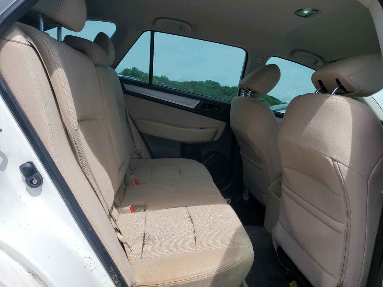 2018 Subaru Outback 2.5I VIN: 4S4BSAAC5J3320329 Lot: 60101095