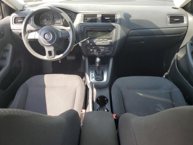  VOLKSWAGEN JETTA 2012 Srebrny