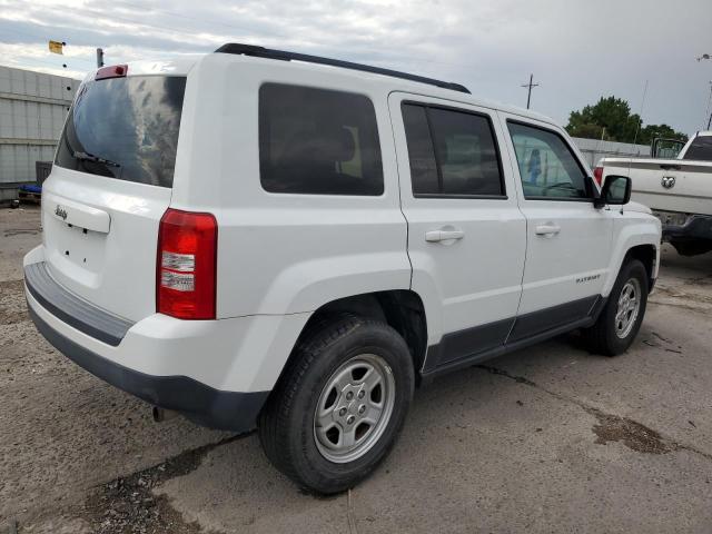  JEEP PATRIOT 2015 Белы