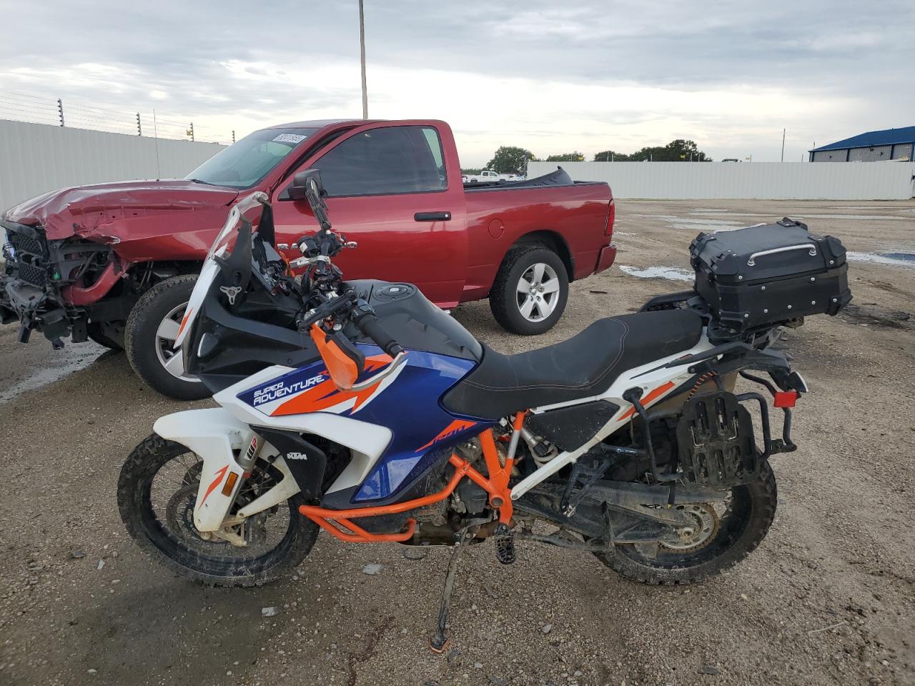 KTM MOTORCYCLE 2023 VIN VBKV59402PM966499 фото 3