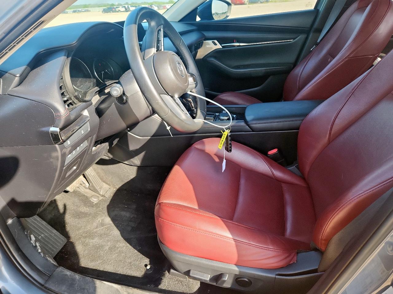 2022 Mazda 3 Preferred VIN: 3MZBPACL5NM312154 Lot: 61097635