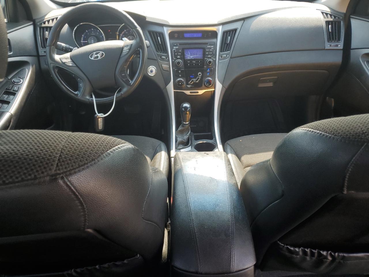 2011 Hyundai Sonata Se VIN: 5NPEC4AC9BH261713 Lot: 62540015