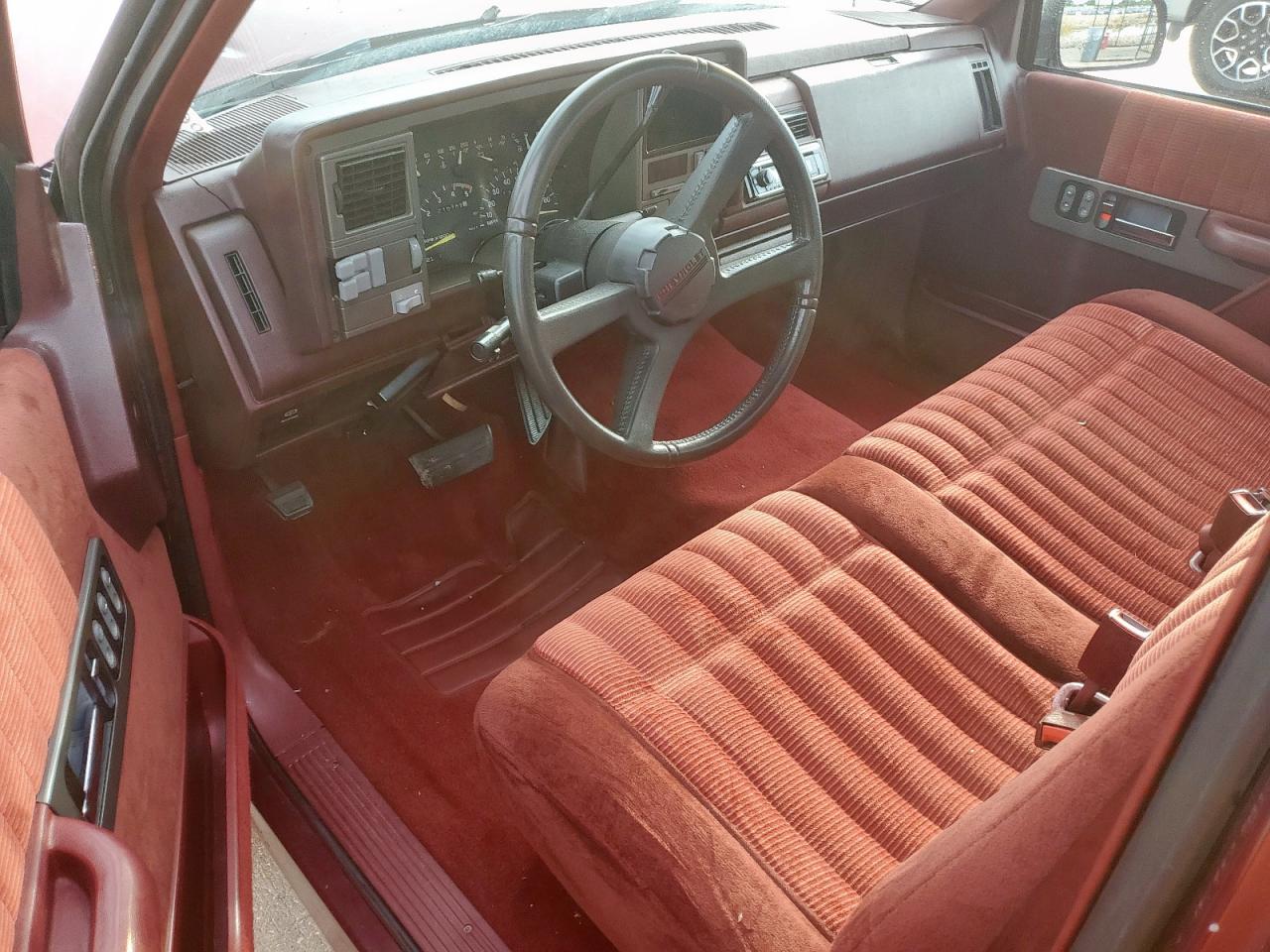 1993 Chevrolet Gmt-400 C1500 VIN: 1GCDC14K6PZ105089 Lot: 60148365