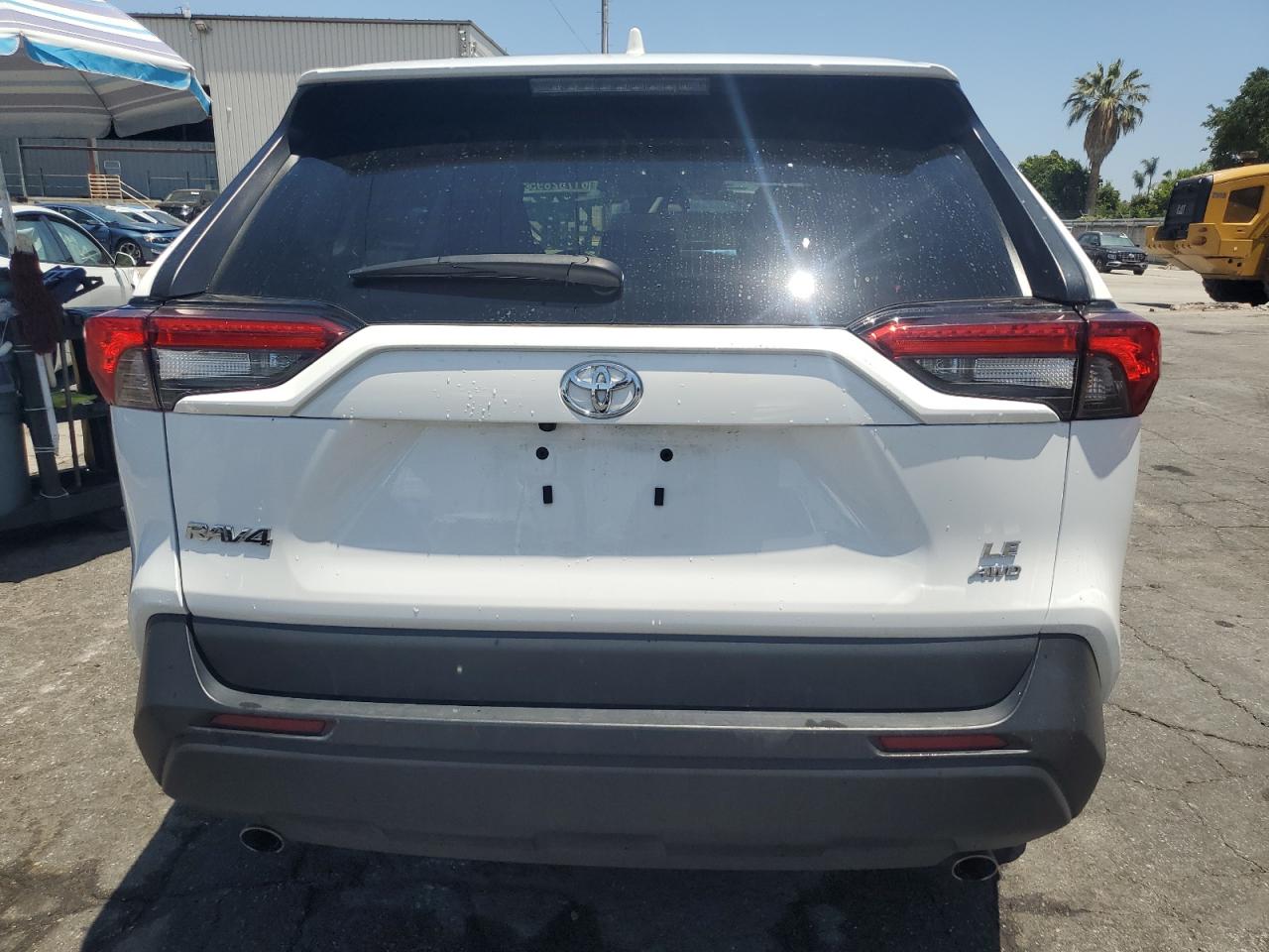 2024 Toyota Rav4 Le VIN: 2T3F1RFV8RW428664 Lot: 61762895