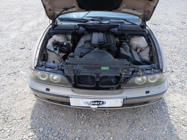 1999 BMW 528I