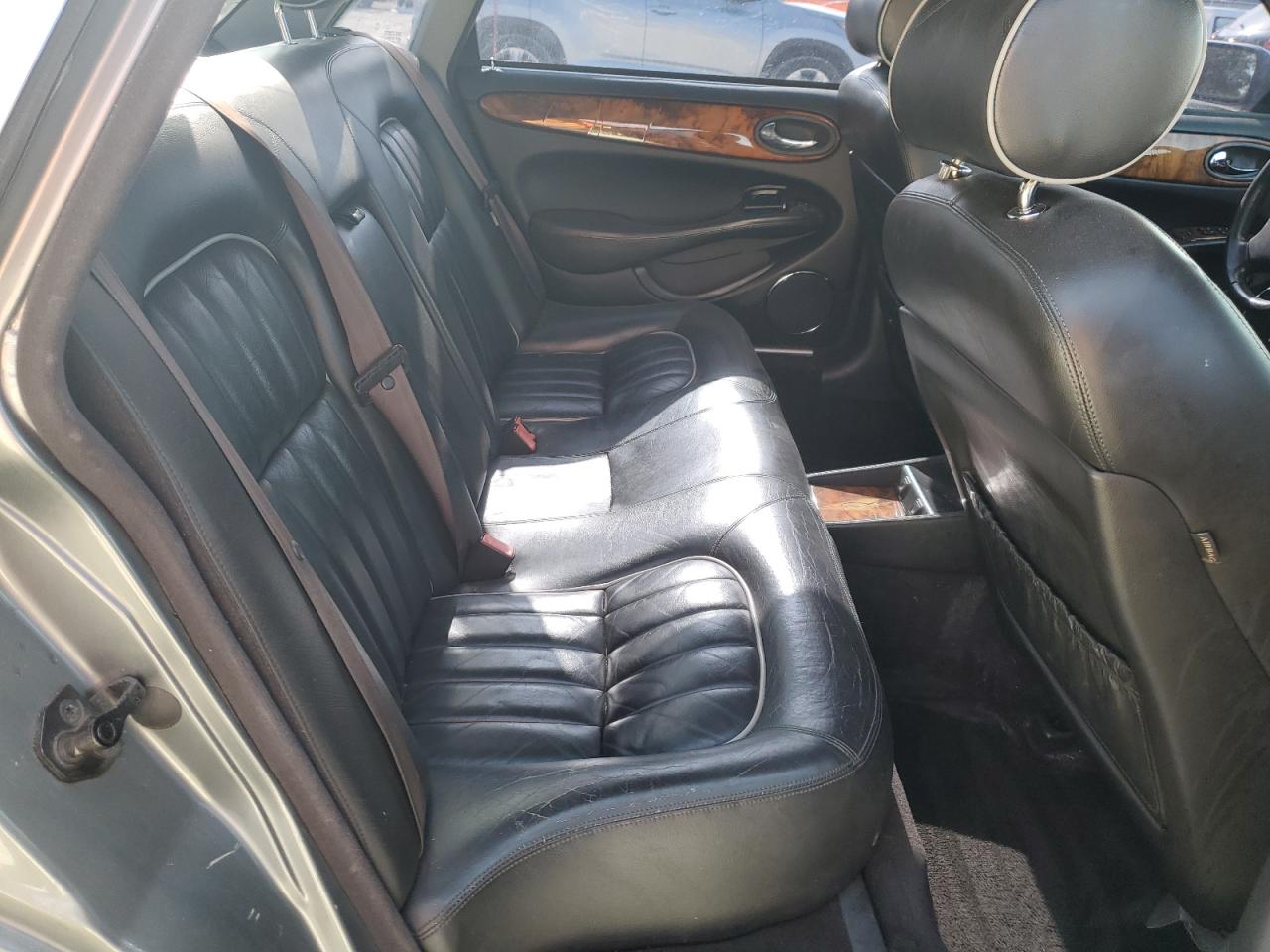 2003 Jaguar Xj8 VIN: SAJDA14C33LF57646 Lot: 71593995