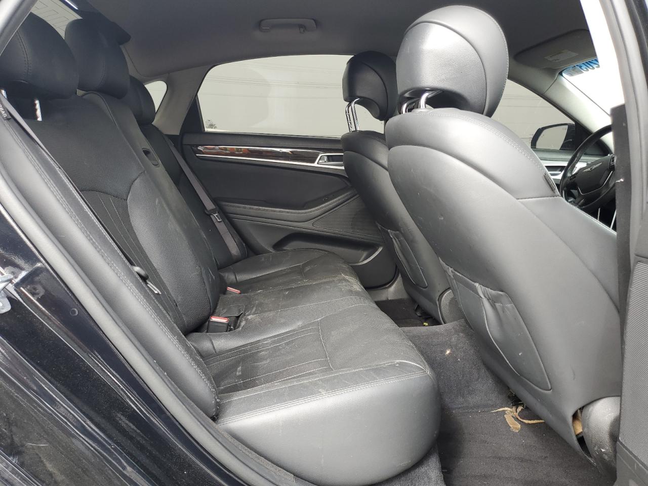 2018 Genesis G80 Base VIN: KMHGN4JE0JU215711 Lot: 60092035