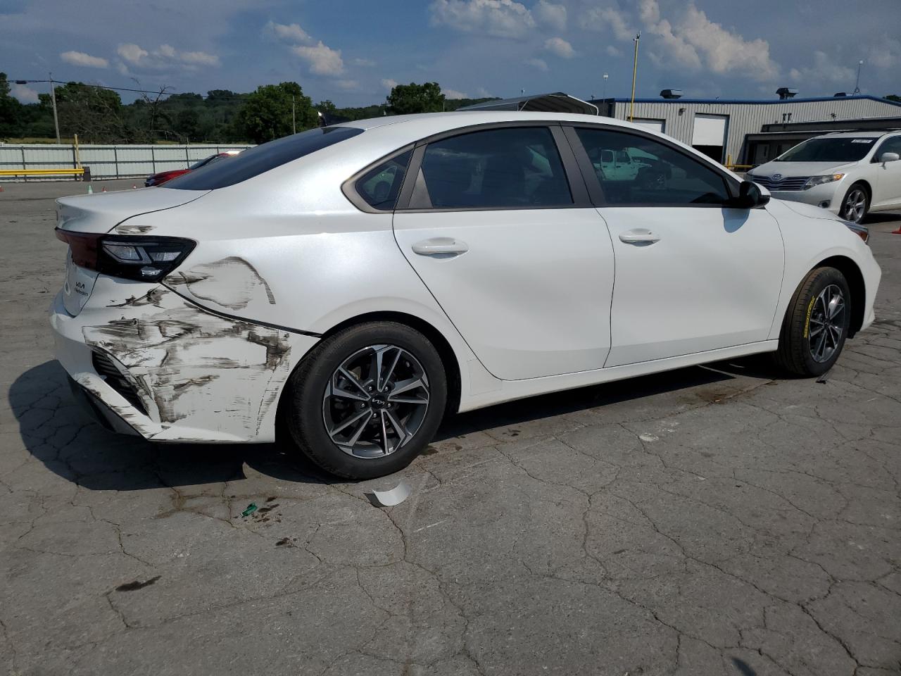 KIA FORTE 2023 VIN 3KPF24AD1PE693076 zdjęcie 3