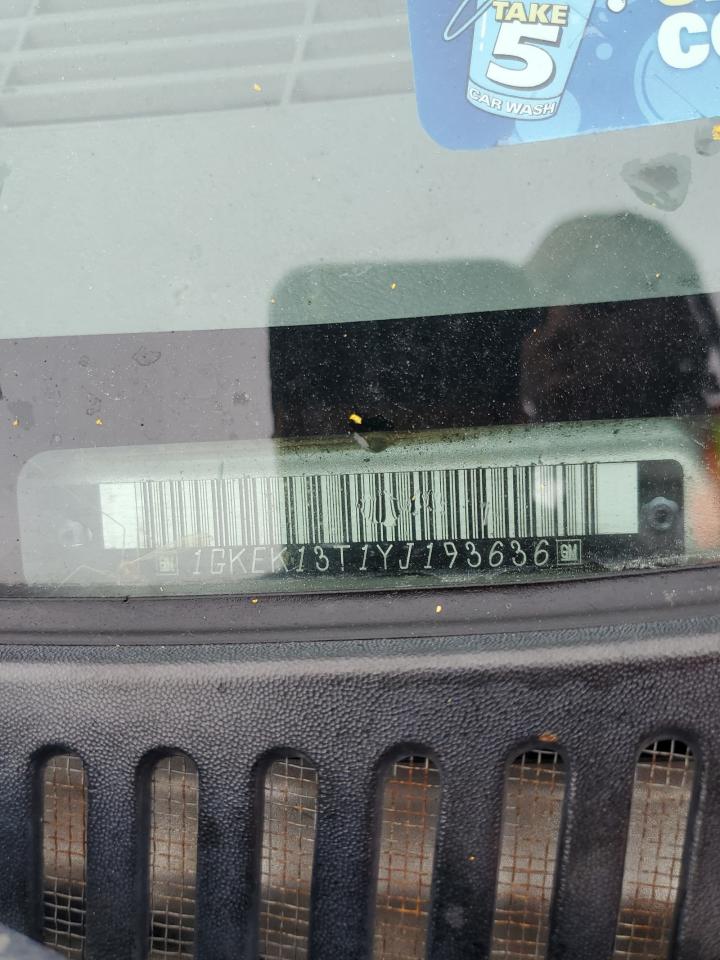 2000 GMC Yukon VIN: 1GKEK13T1YJ193636 Lot: 57052005