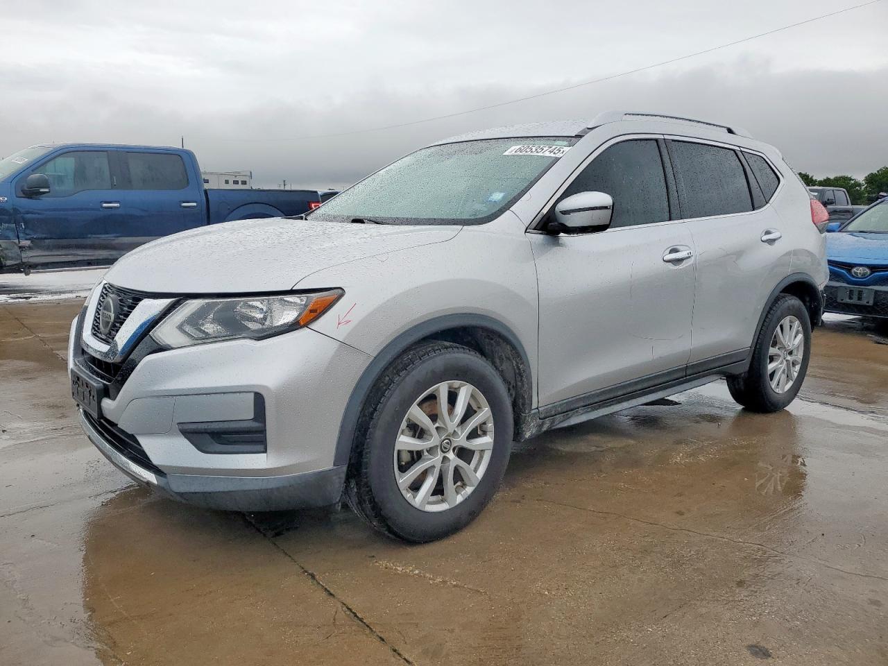 KNMAT2MT3JP504708 NISSAN ROGUE 2018