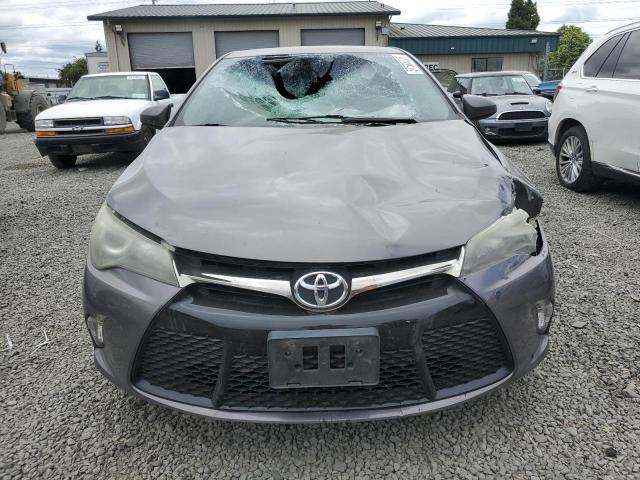  TOYOTA CAMRY 2016 Серый