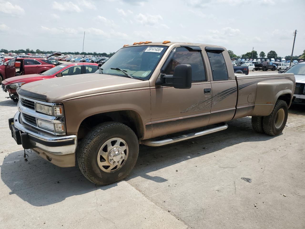 1996 Chevrolet Gmt-400 C3500 იყიდება Sikeston-ში, MO - Side