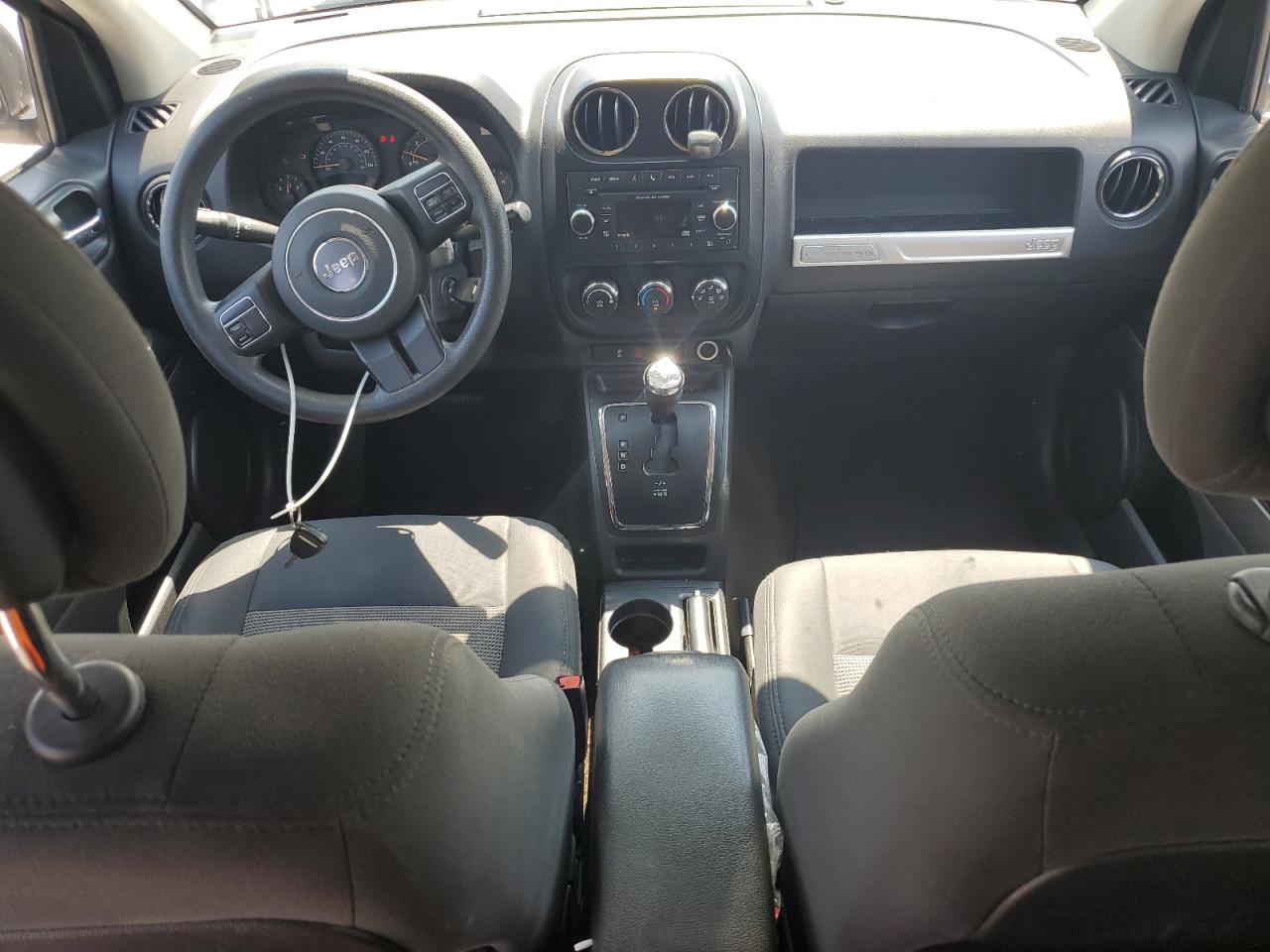 2016 Jeep Compass Sport VIN: 1C4NJCBA2GD621513 Lot: 59420665