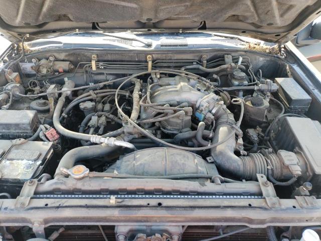 1997 INFINITI QX4   