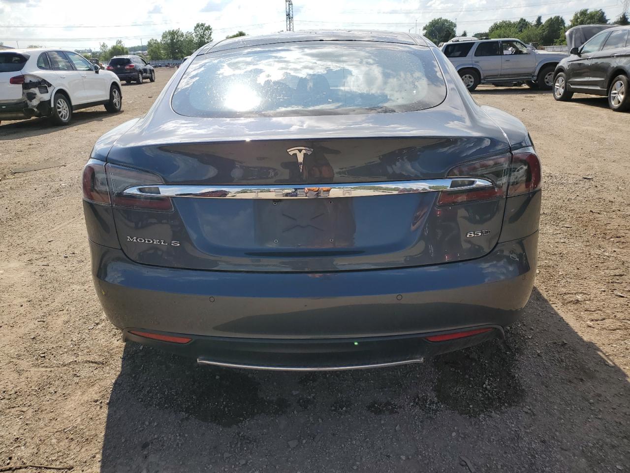 2015 Tesla Model S VIN: 5YJSA1E23FF118933 Lot: 62489355