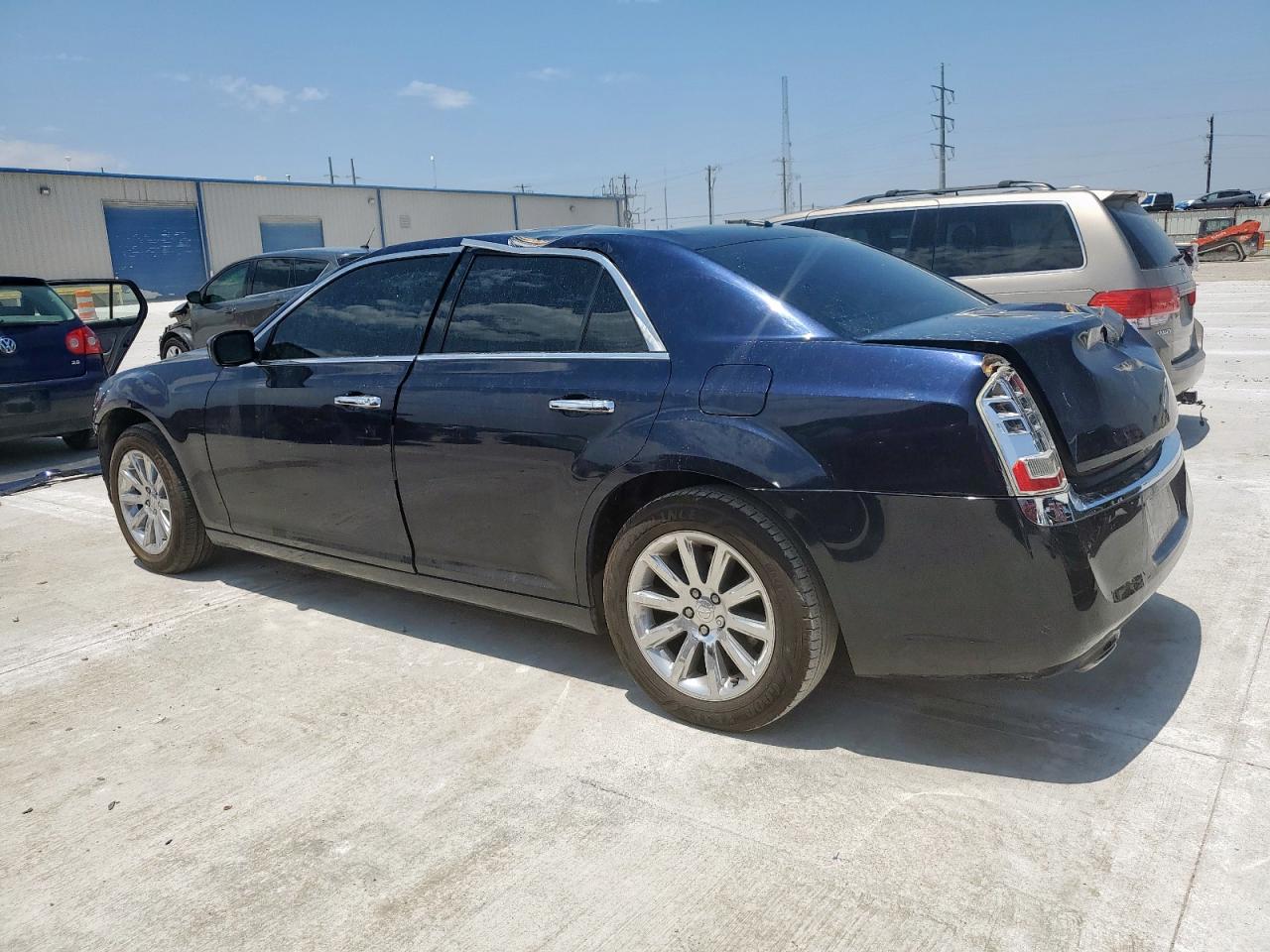 2011 Chrysler 300C blue sedan gas 2C3CA6CT8BH559611 photo #3