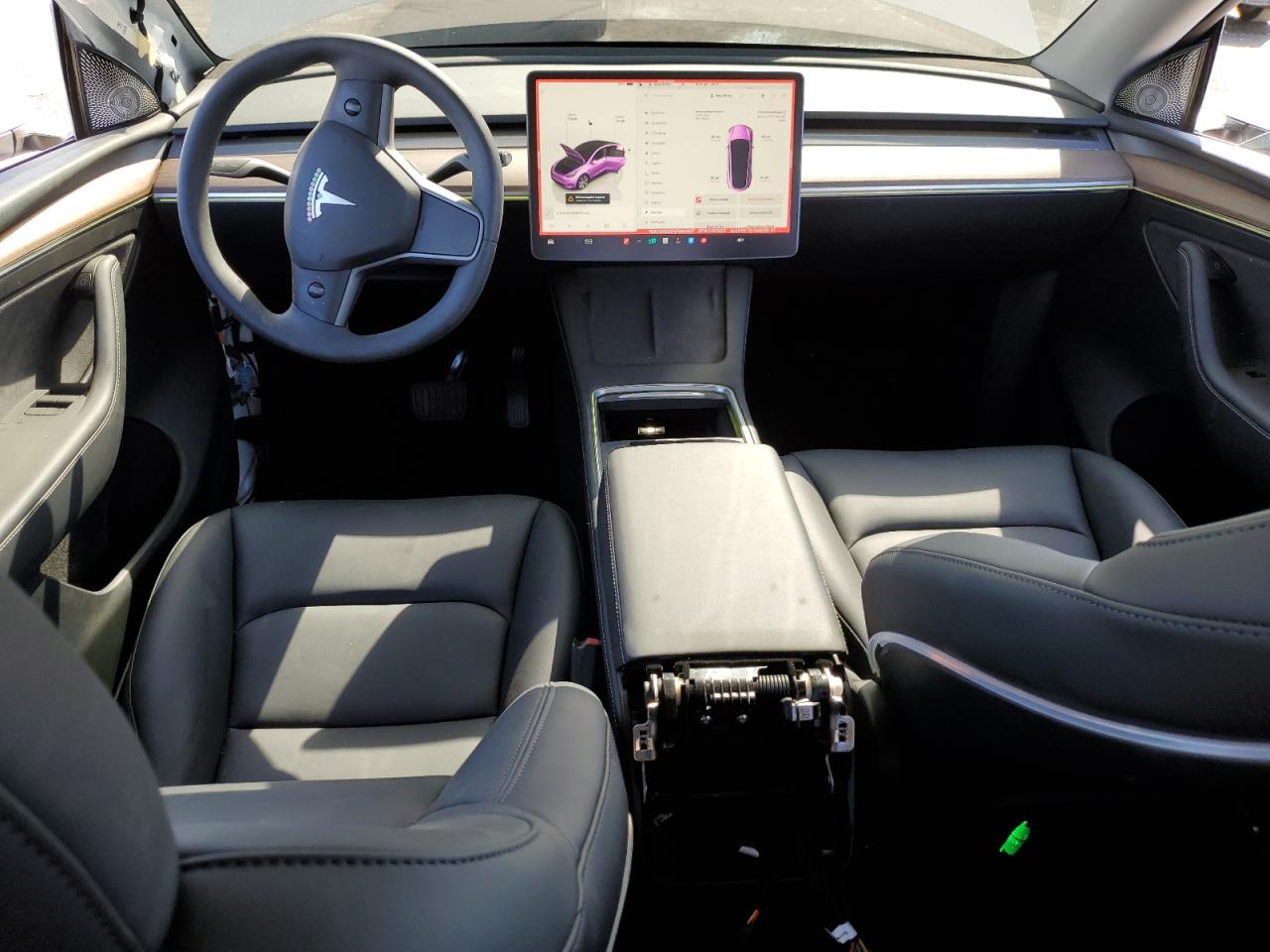 TESLA MODEL Y 2024 VIN 7SAYGDEE5RF090807 фото 8