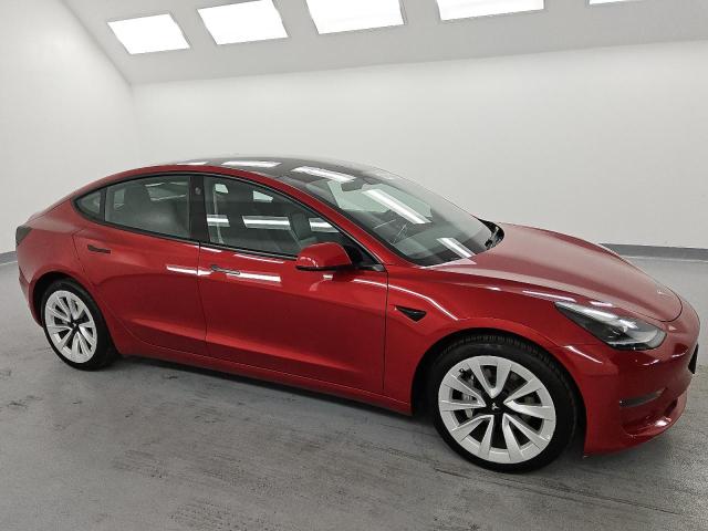  TESLA MODEL 3 2022 Czerwony