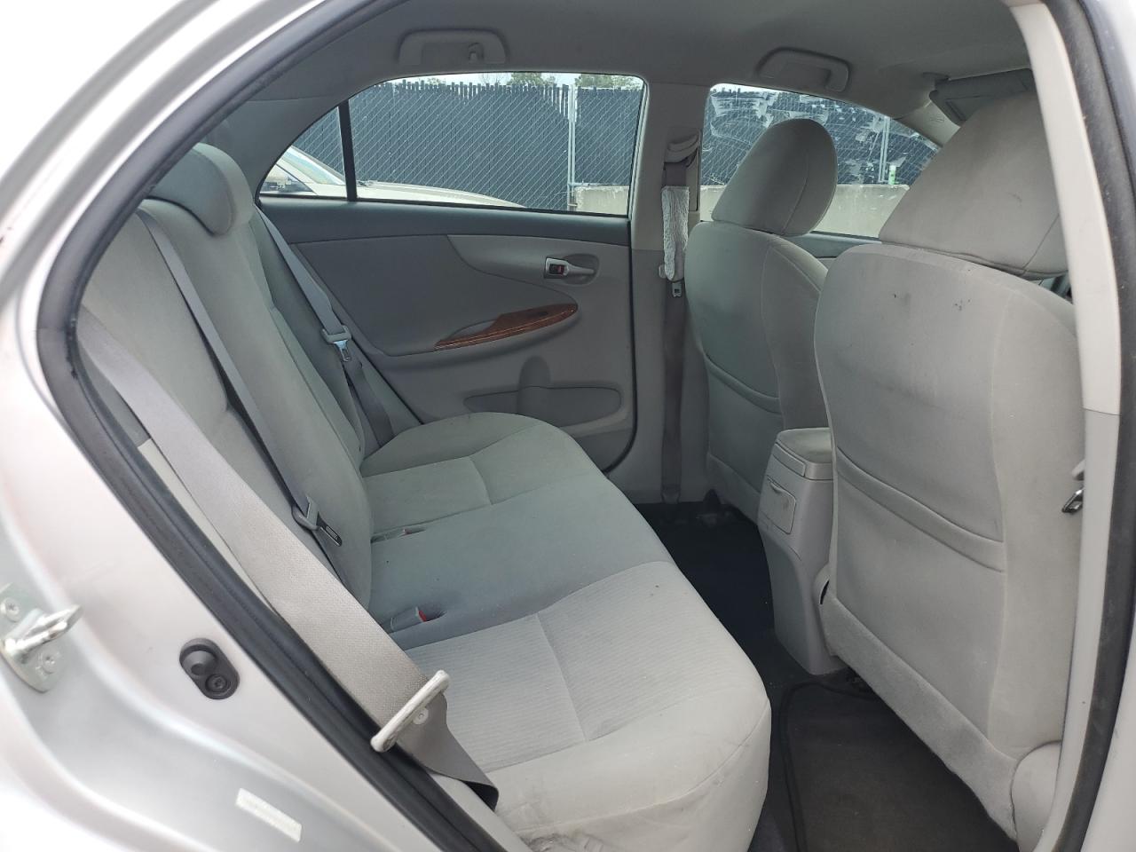 2009 Toyota Corolla Base VIN: 1NXBU40E69Z111931 Lot: 62289825