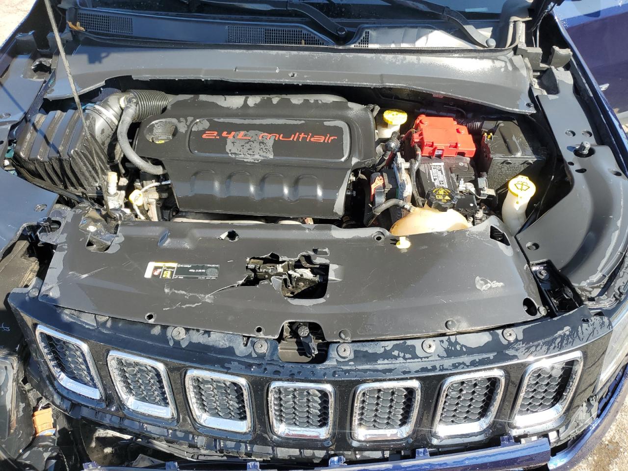 JEEP COMPASS 2020 VIN 3C4NJDBB2LT164611 photo 12