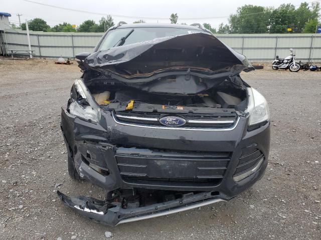  FORD ESCAPE 2016 Черный