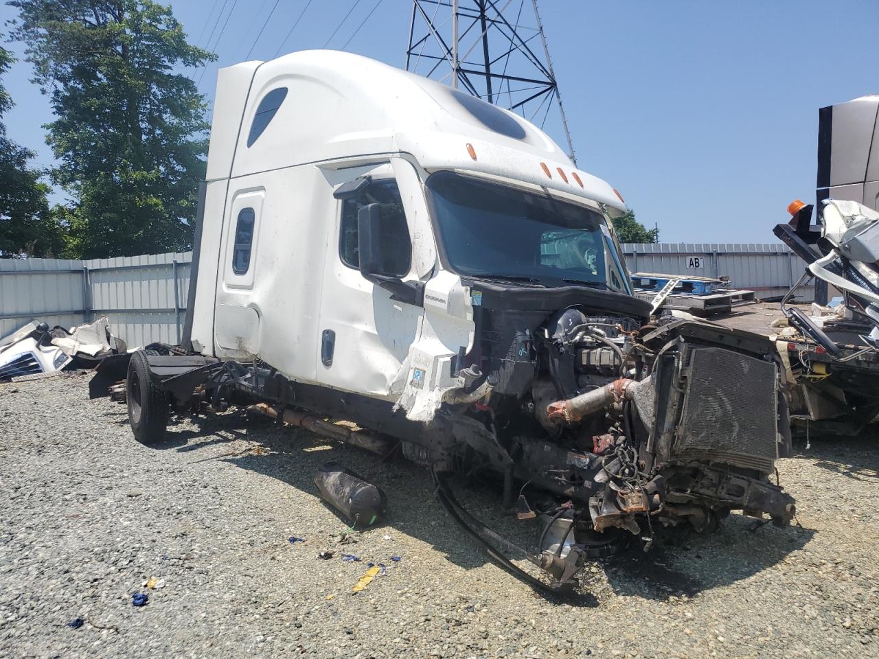 2021 Freightliner Cascadia 126 იყიდება Mebane-ში, NC - All Over