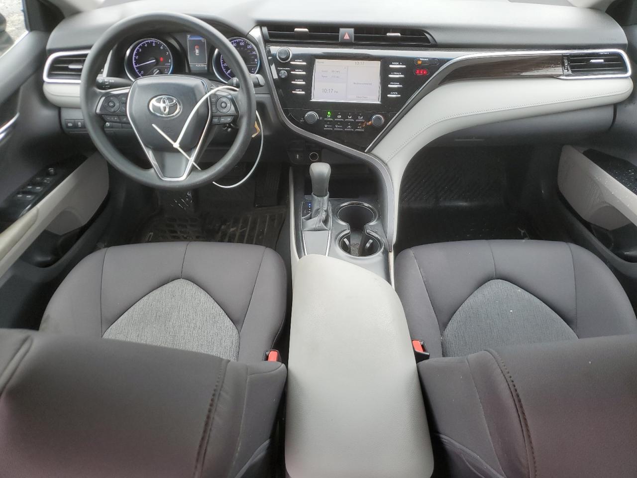 4T1B11HK4JU645158 TOYOTA CAMRY 2018