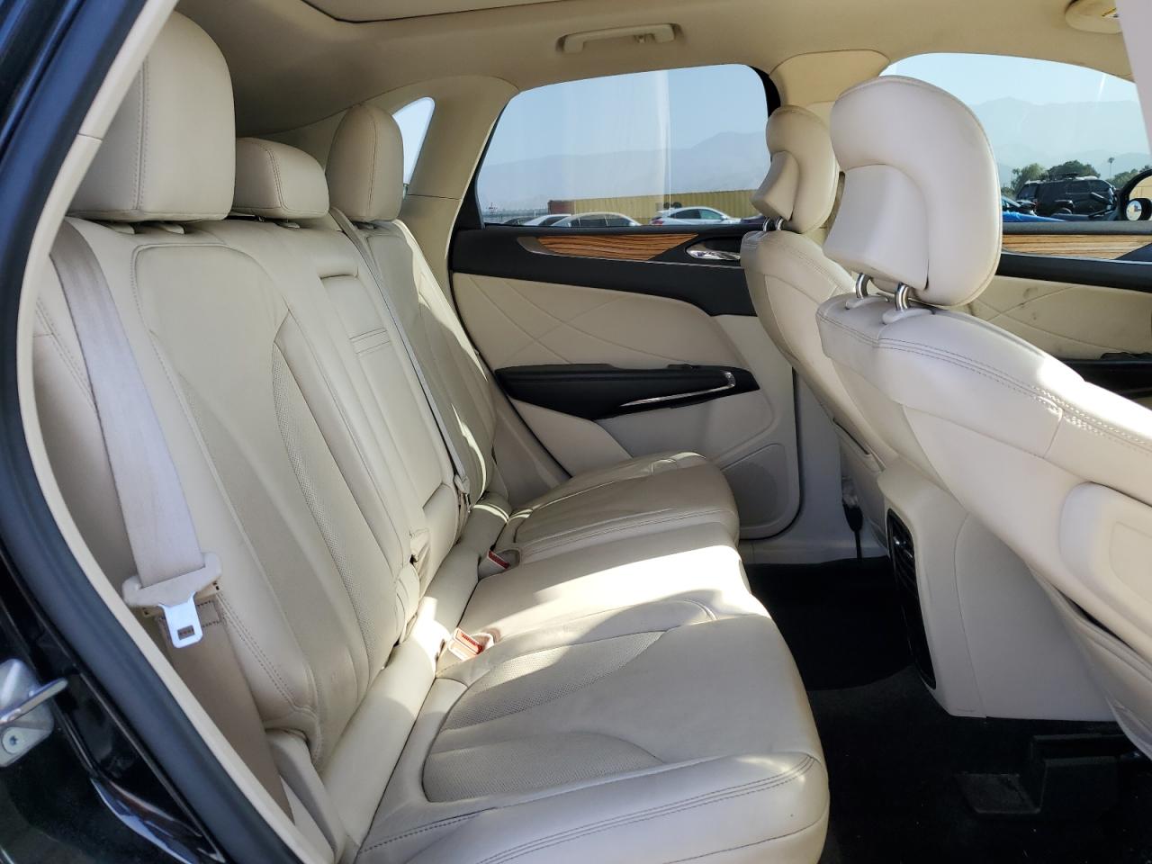 5lmcj1a98fuj47545 5LMCJ1A98FUJ47545 2015 Lincoln Mkc