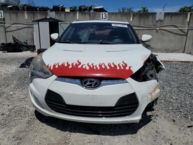  HYUNDAI VELOSTER 2013 Белы