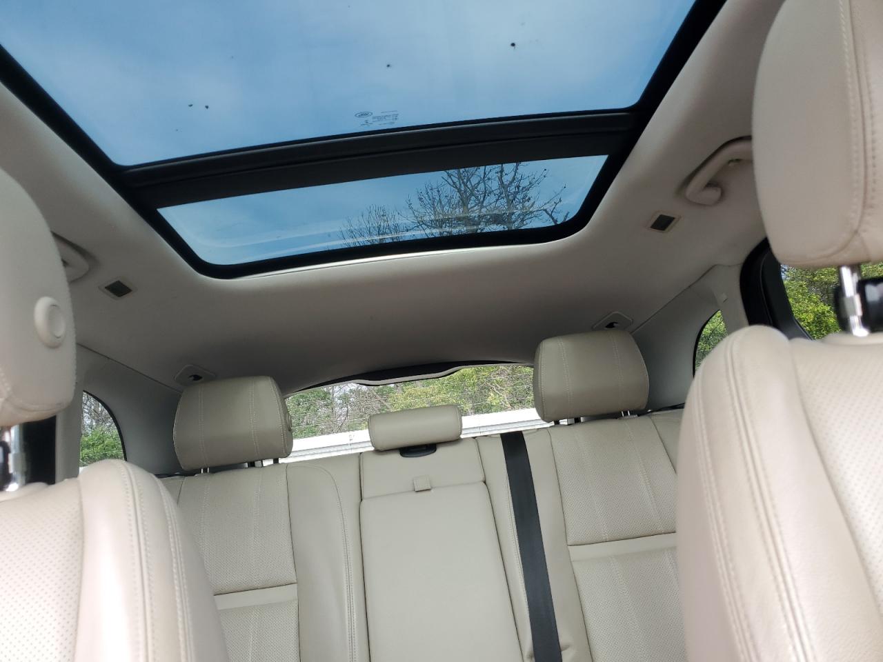 2018 Land Rover Range Rover Velar S VIN: SALYB2RX0JA731542 Lot: 62345885